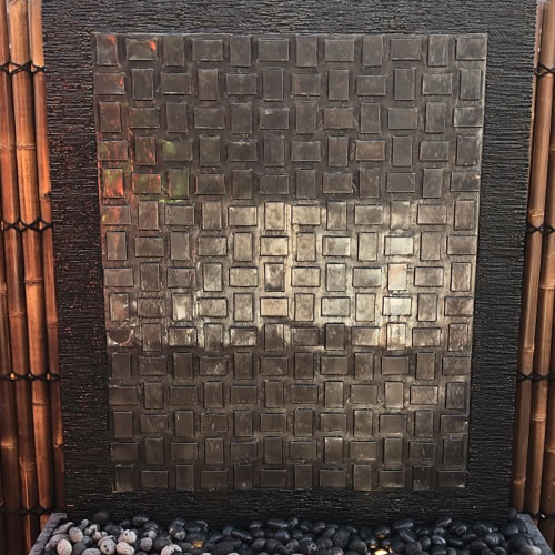 Water Wall – Black Squares