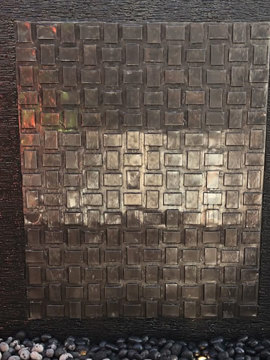 Water Wall – Black Squares