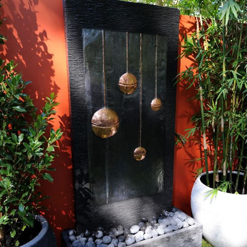 Water Wall – Bocci Balls
