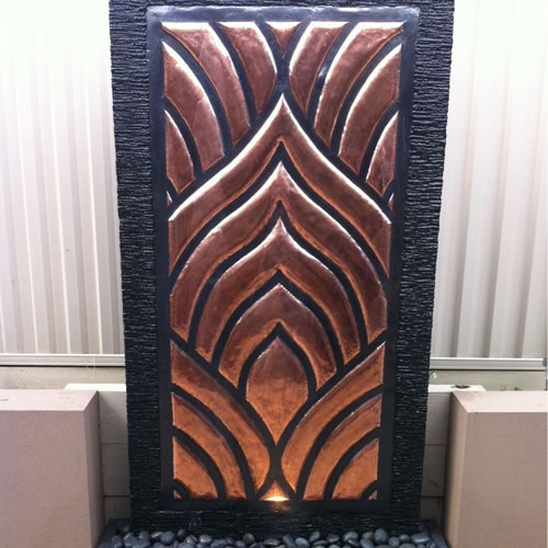 Water Wall – Tulip