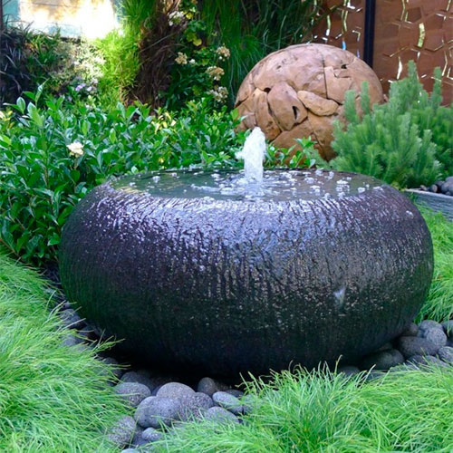 Outdoor shop water features